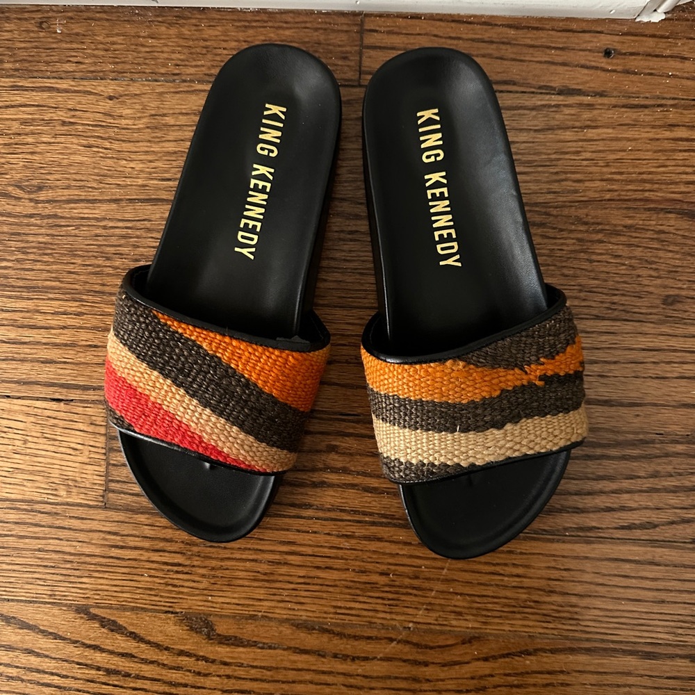 King Kennedy NWOT Striped Slide Sandals